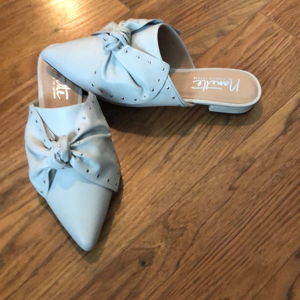 New Nanette Lepore Studded Bow Pointed Mules